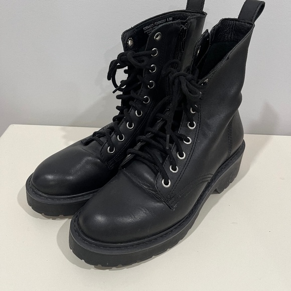 NWOB Steve Madden Size 6.5 Tornado Combat Boots Lace Up Black Vegan Leather - Picture 3 of 9